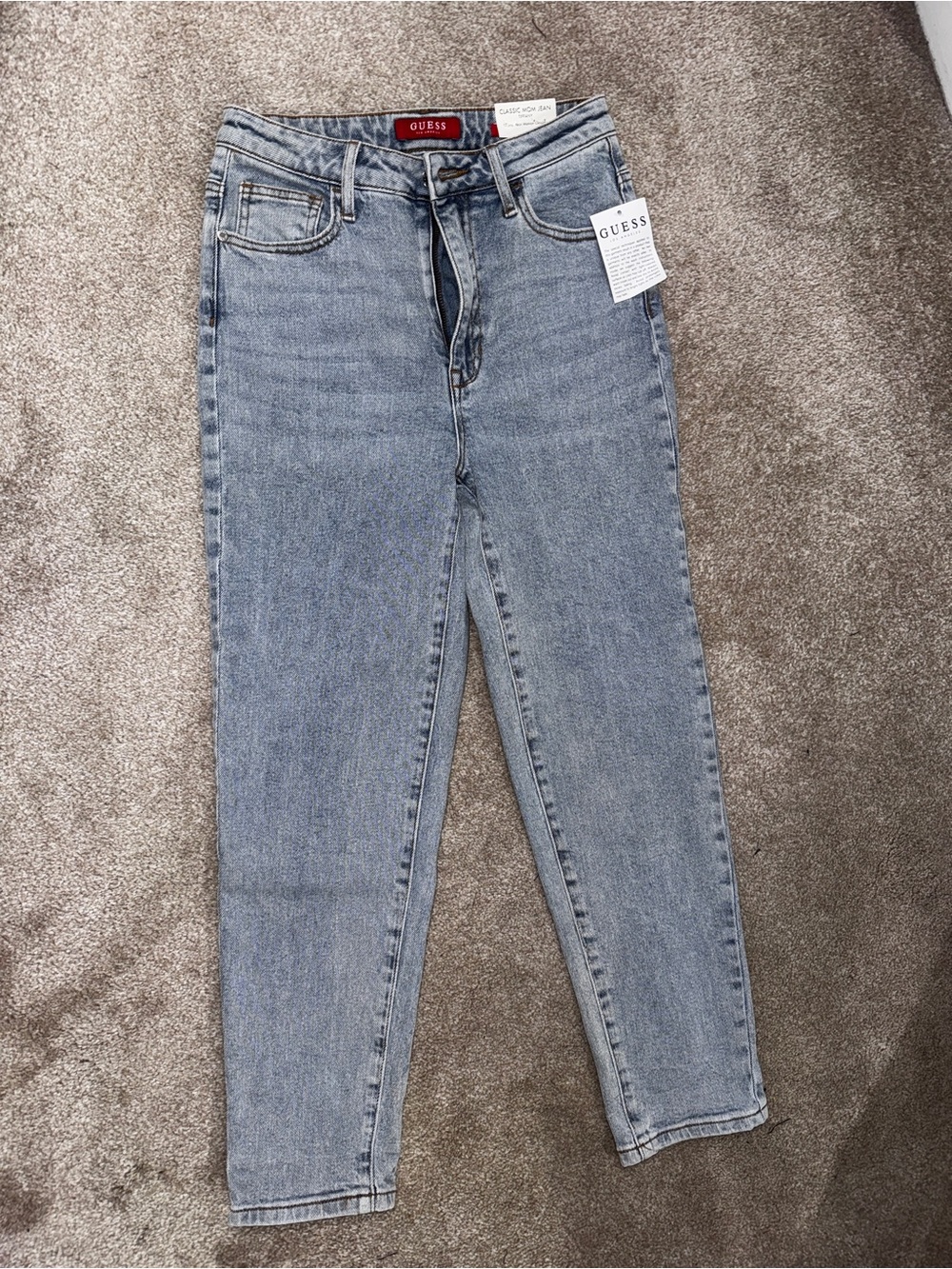 GUESS Women's Light Wash High-Rise Tapered Jeans